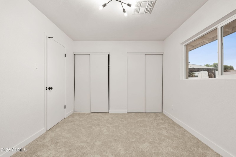 5117 W Crocus Dr - 27