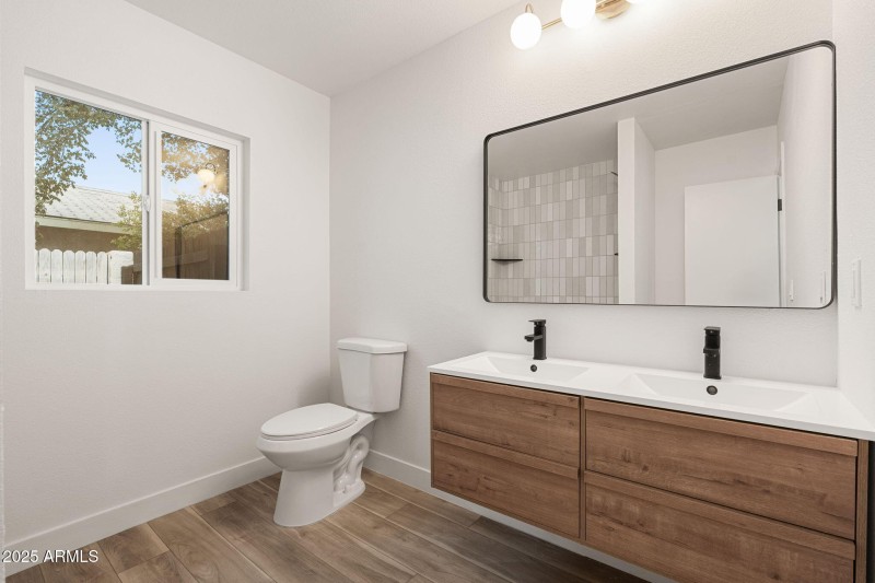 5117 W Crocus Dr - 28
