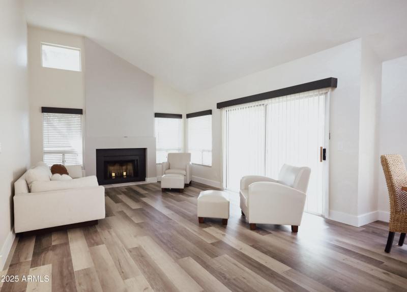 Livingroom 3