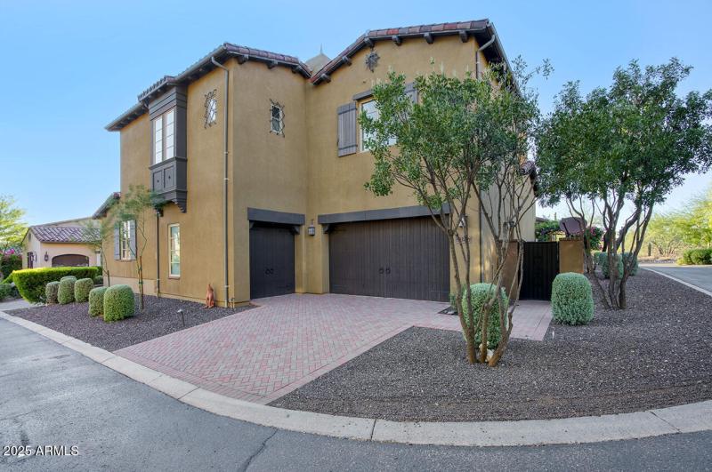 Rear Side Entry Garage