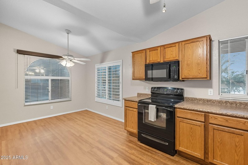 8-web-or-mls-Pecan-8