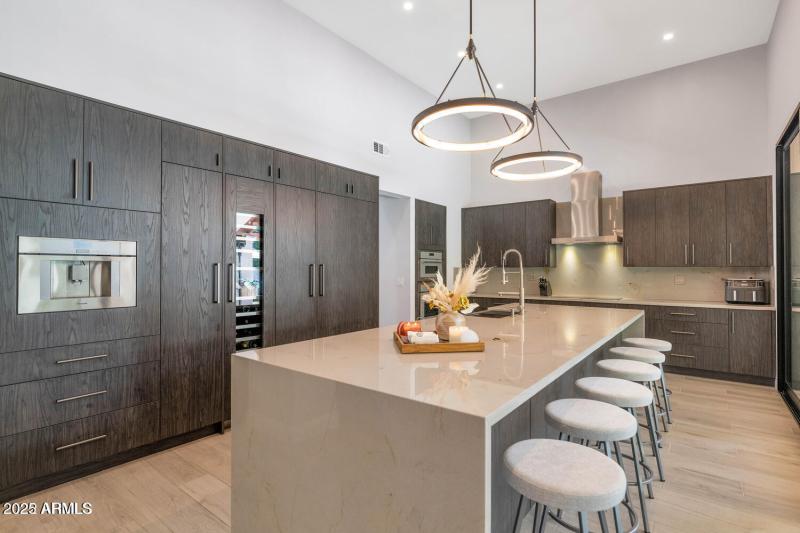 20221114213737296435000000-o