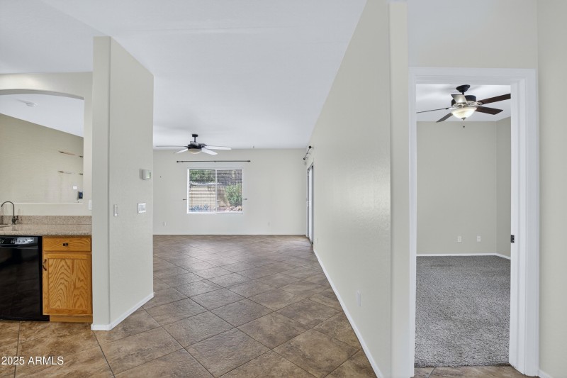 7_007_021_a4m_pershing