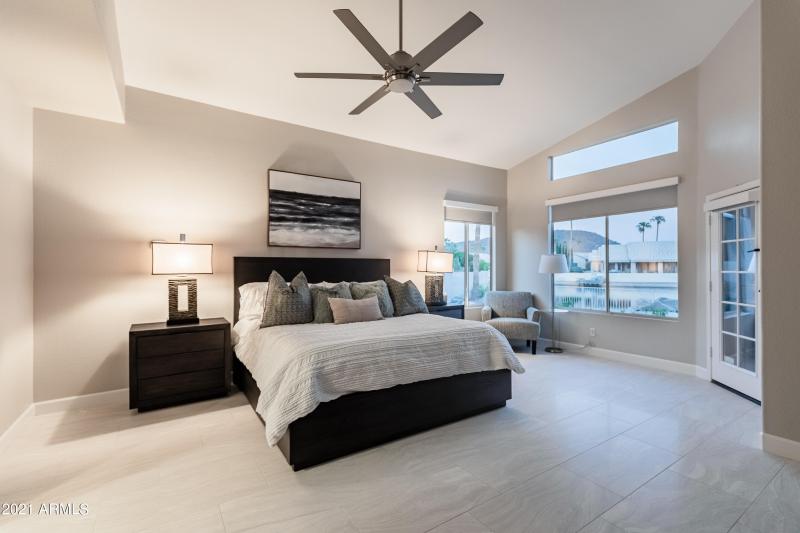 Master Bed 3 (Twilight)