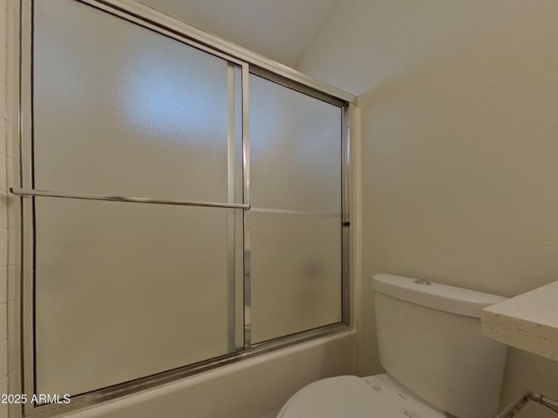 12_pc_UGrfppzJrE_K6kAjrquVK_layout_0