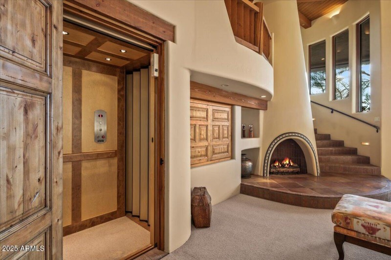 Elevator