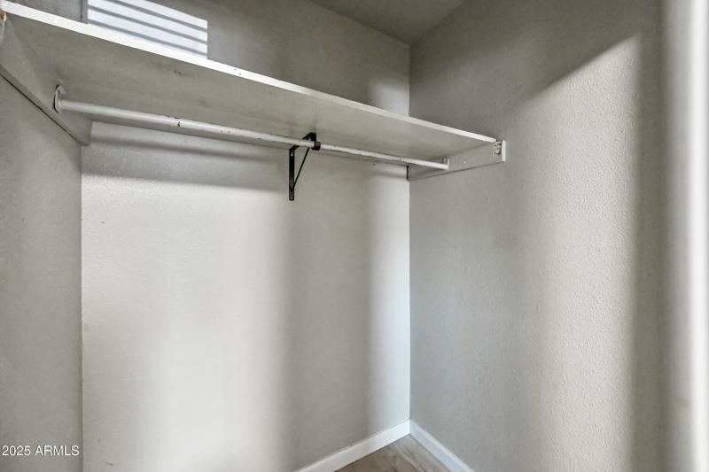 12-3025N32S21-ocupix