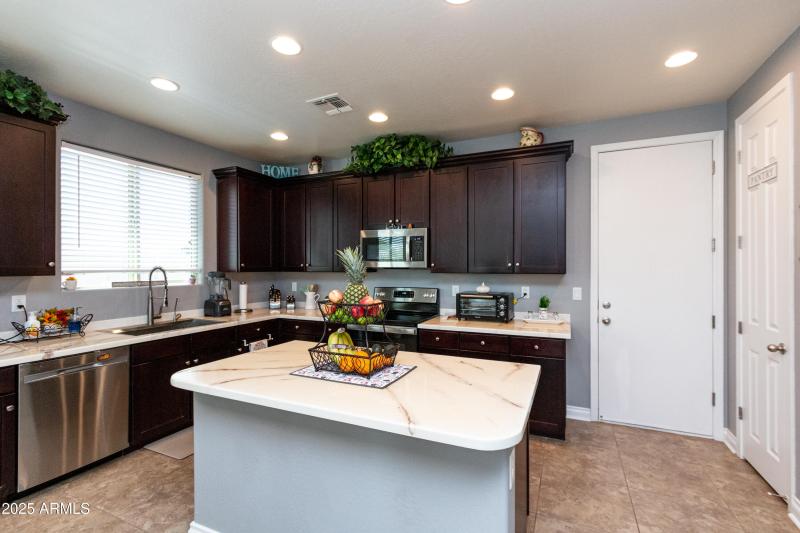 19461 N Ravelo Rd Maricopa-17