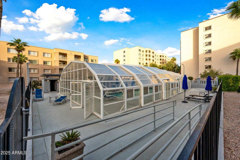 3-Scottsdale Shadows-ocupix-COMM