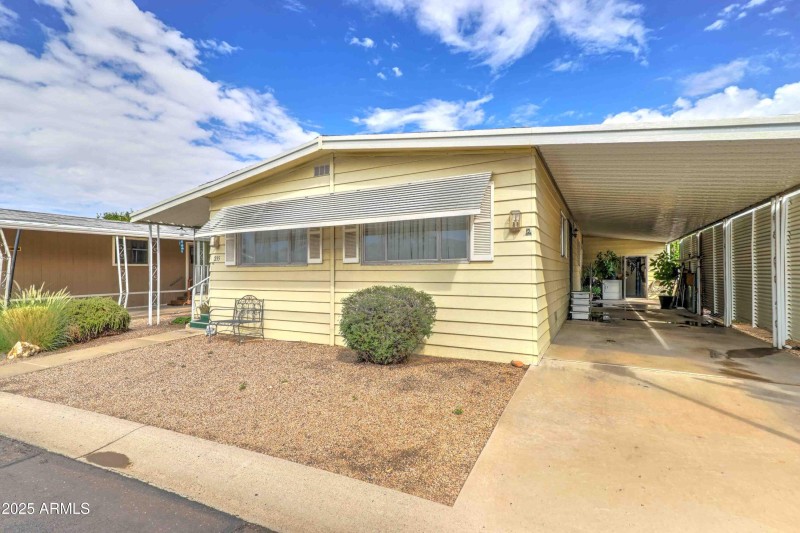 10960 N 67th Ave, 235-2