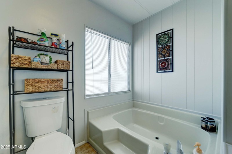 10960 N 67th Ave, 235-20