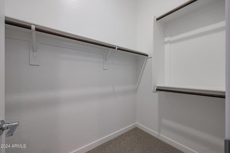 Master Walk In Closet