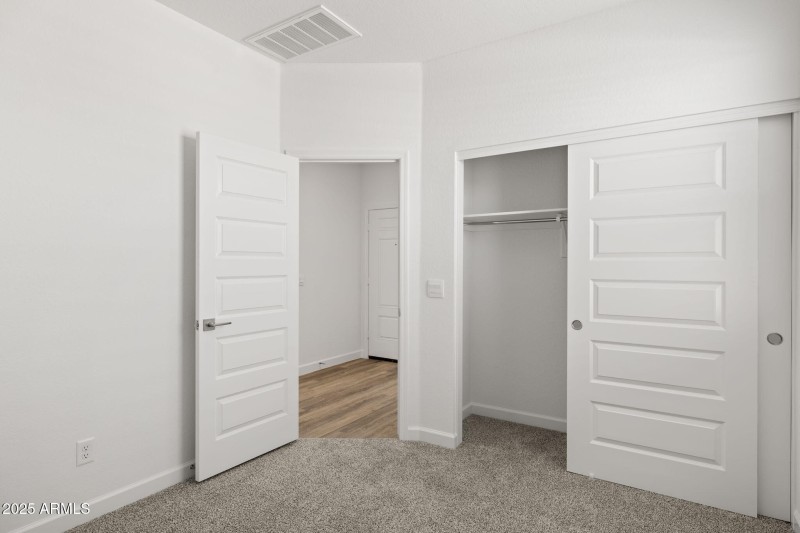 13-web-or-mls-17713-w-eva-st-lot-3-zanje