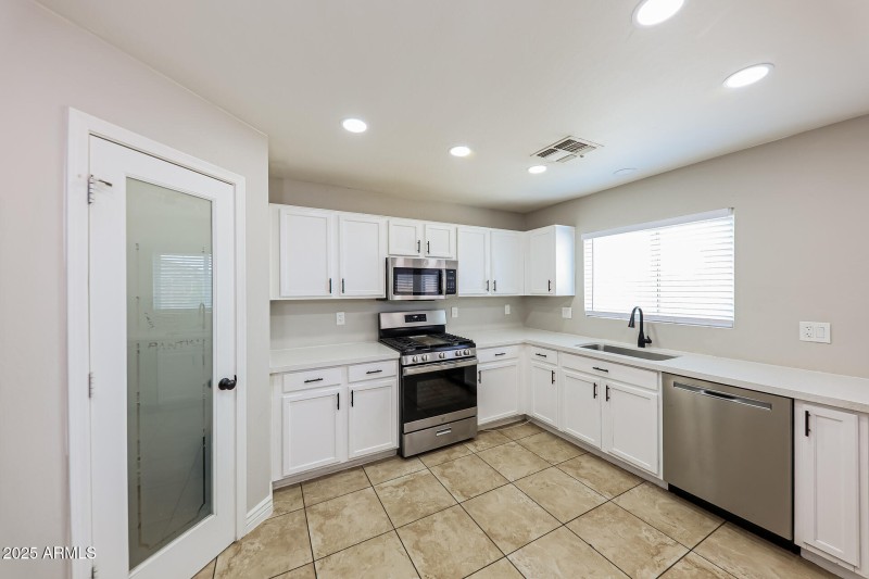 010-photo-kitchen-14775288