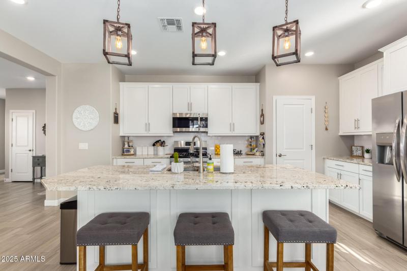 Roberts - 332 S 202nd Ln 2