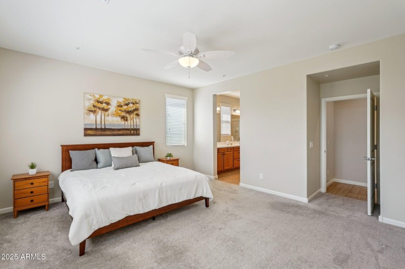 29-web-or-mls-W Montansoro Ln-S2909-029