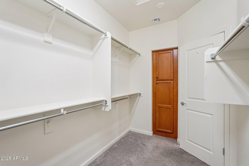 31-web-or-mls-W Montansoro Ln-S2909-031