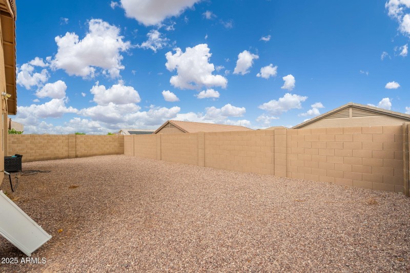 24745 W Dove Trl - 23