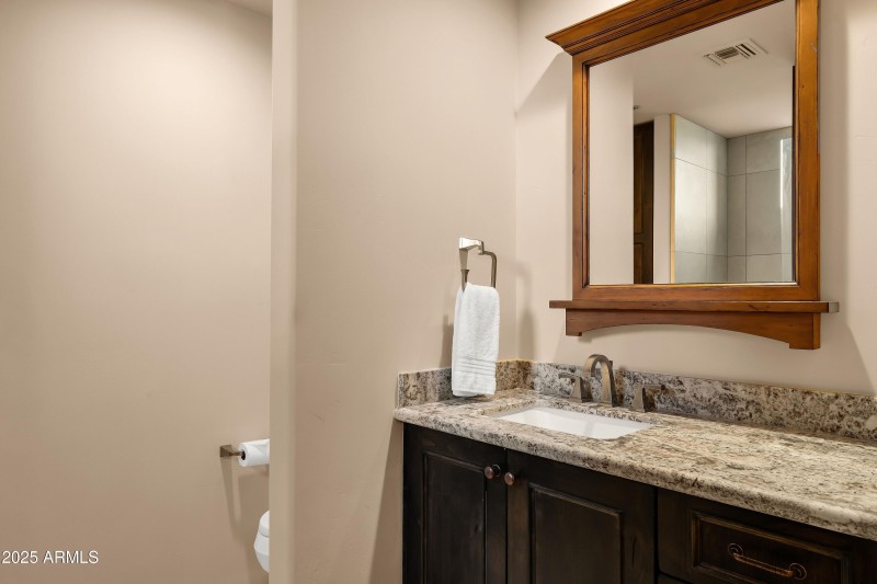 031_Ensuite 3 Bath