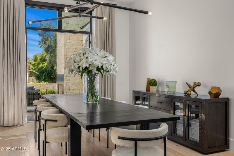 18formal dining indoor outdoor living