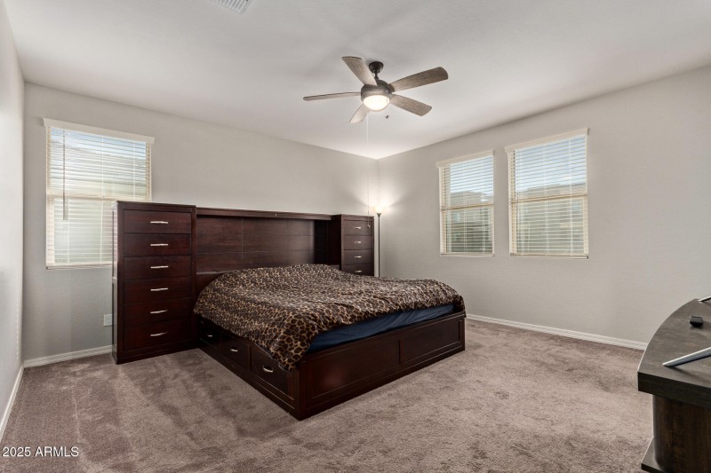 1080 N 153RD Drive, Goodyear, AZ 85338