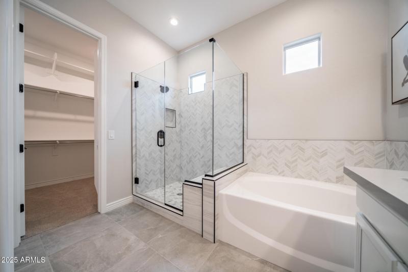 3836 S Gladiolus Circle