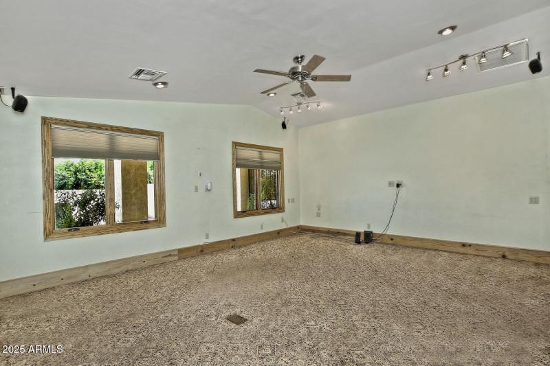 Great Room-030-038-1500x1000