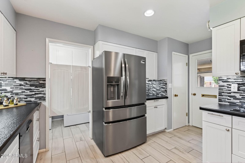 22_10502_W_Roundelay22_mls