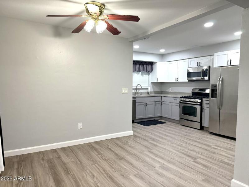 7016 dining room and kitchen