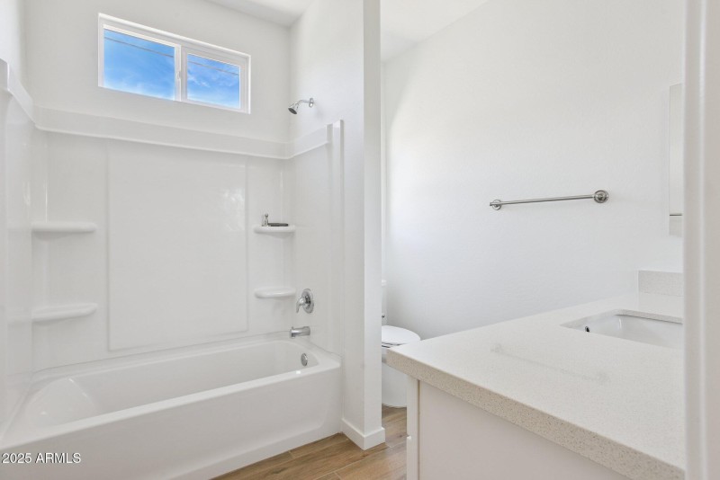 24-web-or-mls-958-n-97th-way