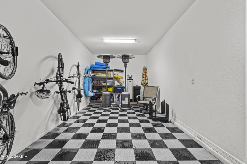 3rd car garage stall