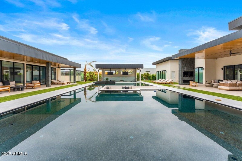 59 Pool