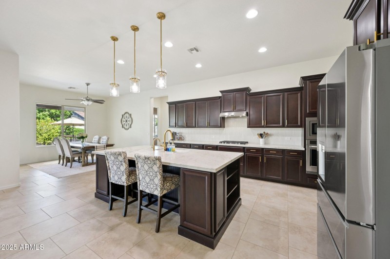 13-web-or-mls-N 161st Ave-S3009-013