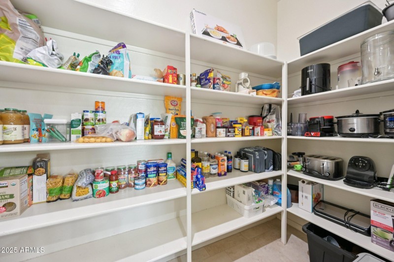 42-web-or-mls-N 161st Ave-S3009-042