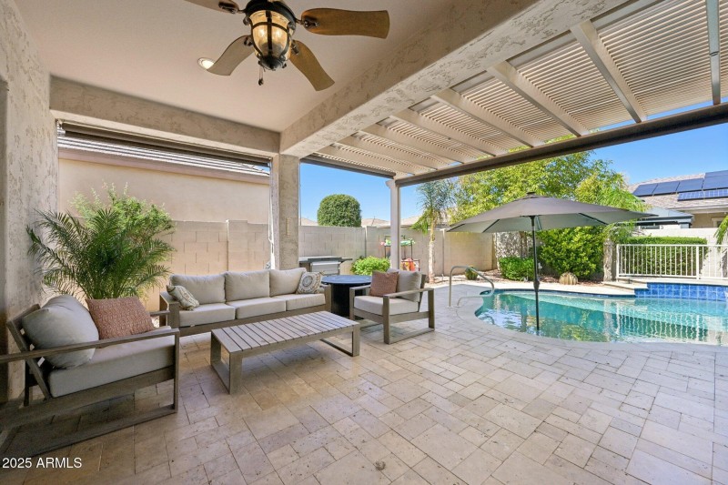 43-web-or-mls-N 161st Ave-S3009-043