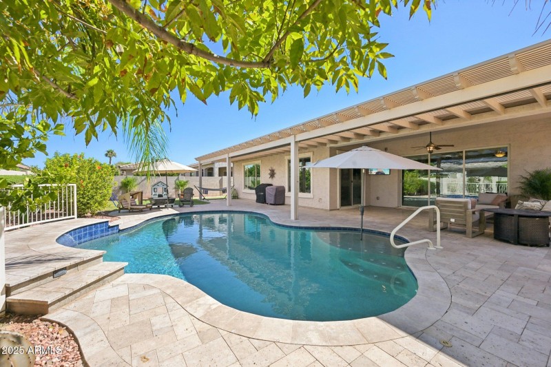 47-web-or-mls-N 161st Ave-S3009-047