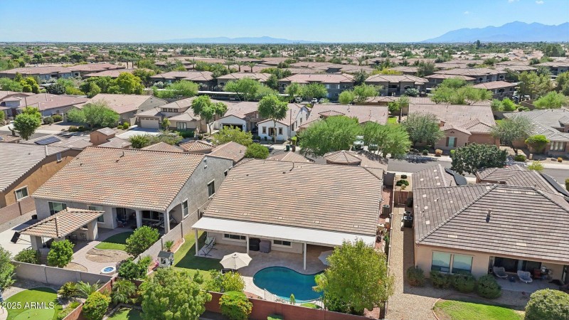 61-web-or-mls-N 161st Ave-S3009-061