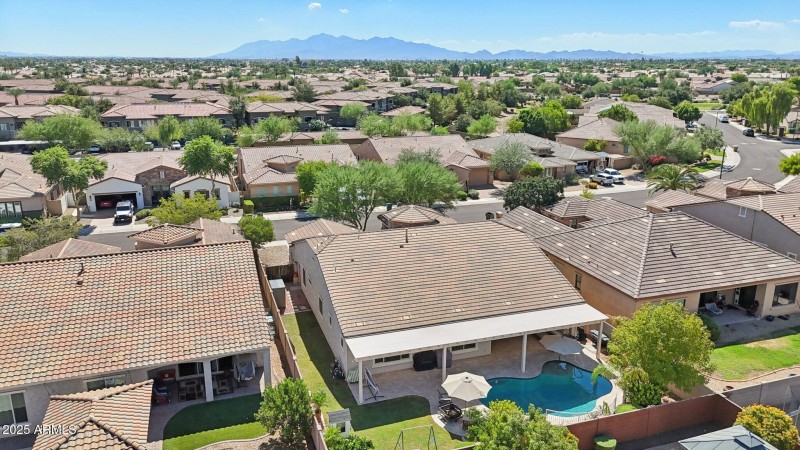 63-web-or-mls-N 161st Ave-S3009-063