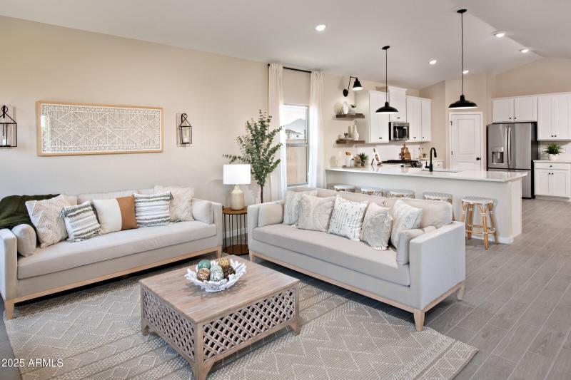 153425_Laveen Springs_Orinoco_Great Room