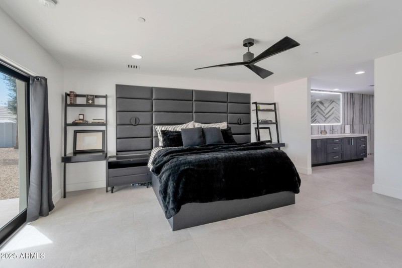 9027N82ndSt_WS (36)