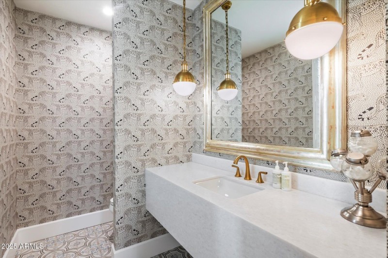 Powder Room