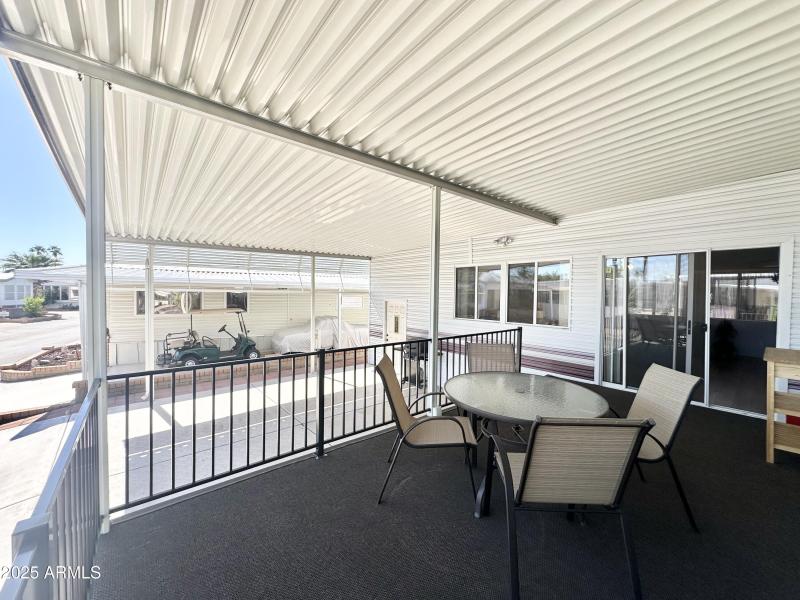 LOVE ENTERTAINING? THIS GEM IS IT!