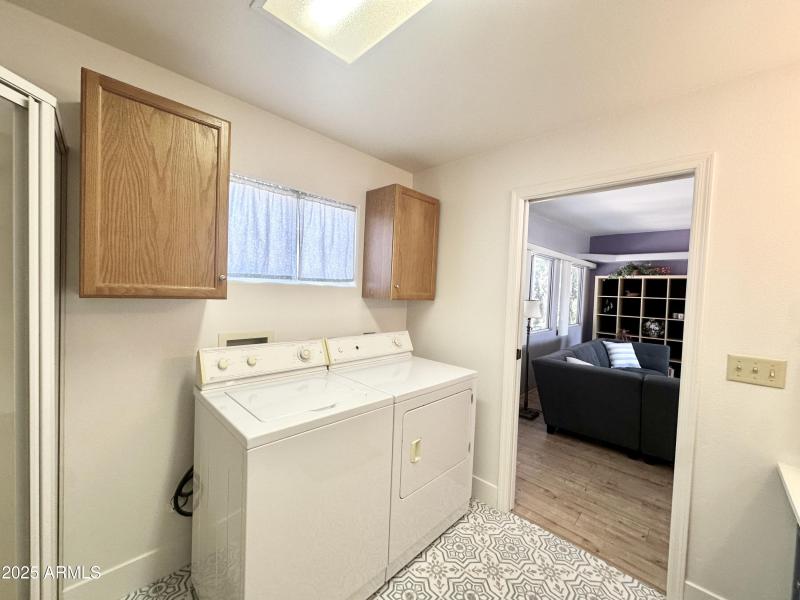 FULL SIZE WASHER/DRYER