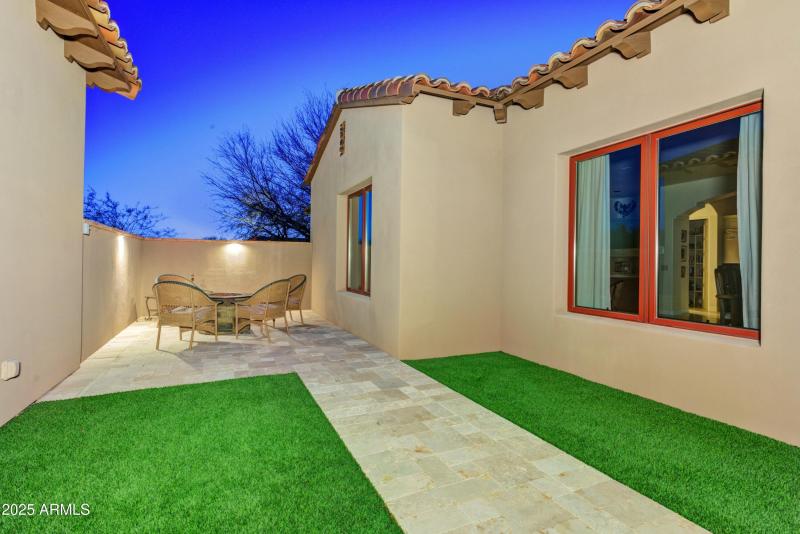 Back Patio Fire Pit Area