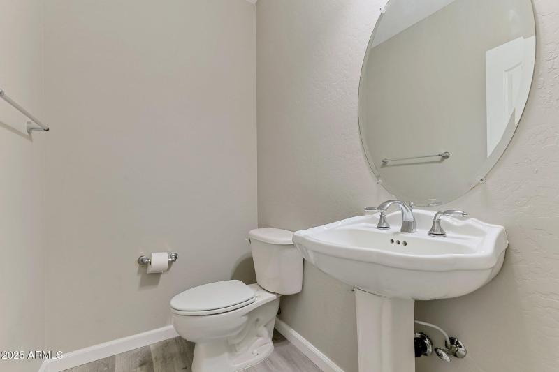 005 Downstairs Powder Room