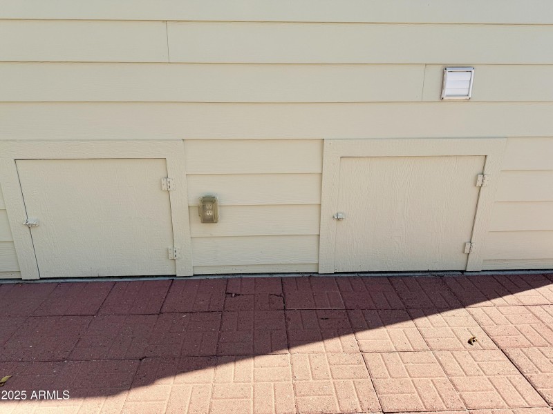 7750 E. Broadway Rd. #111