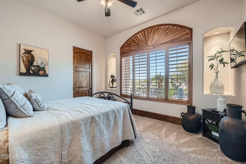 29694 N 105th Way - MLS Sized - 027 - 54