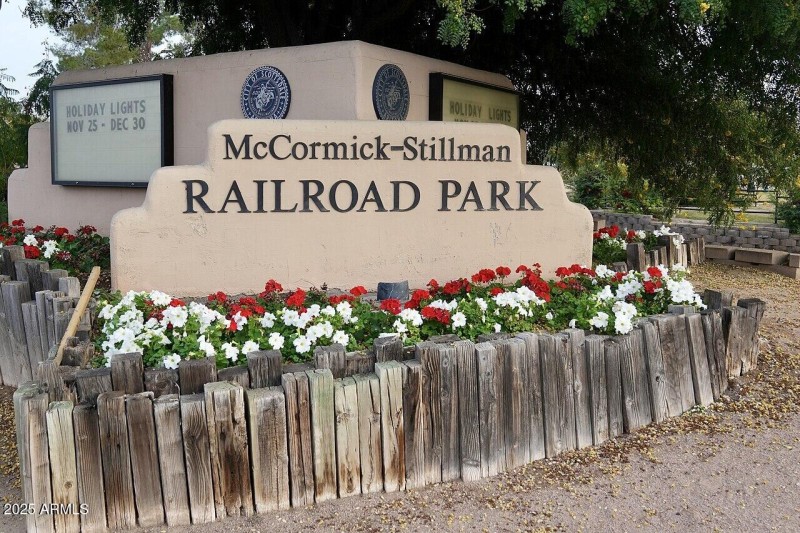 McCormick Stillman Railroad Park