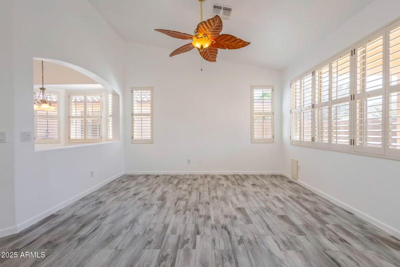 6-web-or-mls-18083 W Douglas Way, Surpis