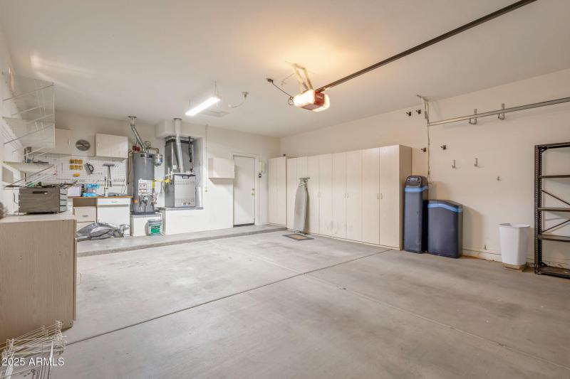 29-web-or-mls-18083 W Douglas Way, Surpi